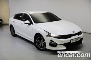 Kia K5 2.0 2020 года из Южной Кореи