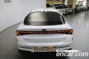 Kia K5 2.0 2020 года из Южной Кореи