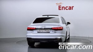 Audi A4 45 TFSI 4WD Premium 2021 года из Южной Кореи