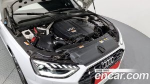 Audi A4 45 TFSI 4WD Premium 2021 года из Южной Кореи