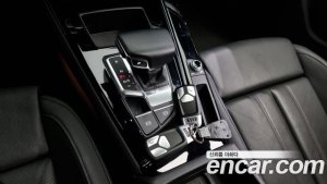 Audi A4 45 TFSI 4WD Premium 2021 года из Южной Кореи