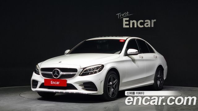 Mercedes-Benz C-Class C200 AMG Line 2021 года из Кореи