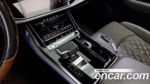 Audi Q7 50 TDI 4WD Premium 2020 года из Южной Кореи