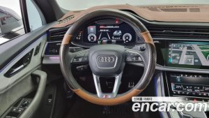 Audi Q7 50 TDI 4WD Premium 2020 года из Южной Кореи