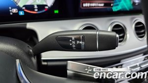 Mercedes-Benz E-Class E250 Avantgarde 2021 года из Южной Кореи