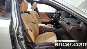 Lexus ES Executive 2021 года из Южной Кореи