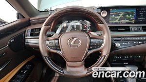 Lexus ES Executive 2021 года из Южной Кореи