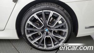BMW 7-Series 730Ld xDrive M Sport 2021 года из Южной Кореи