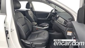 Kia Niro Noblesse 2020 года из Южной Кореи