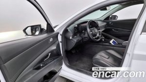 Hyundai AVANTE 1.6 2021 года из Южной Кореи
