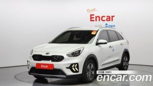 Kia Niro 1.6 HEV 2020 года из Южной Кореи