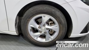 Hyundai AVANTE 1.6 2021 года из Южной Кореи