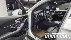 Mercedes-Benz GLC-Class GLC300 4MATIC Coupe 2020 года из Южной Кореи