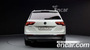 Volkswagen Tiguan 2.0 TDI Premium 2020 года из Южной Кореи