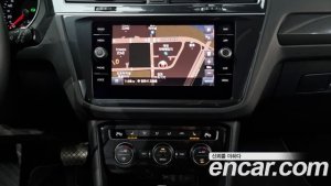 Volkswagen Tiguan 2.0 TDI Premium 2020 года из Южной Кореи