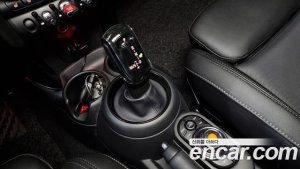 Mini Cooper DEFAULT 2020 года из Южной Кореи