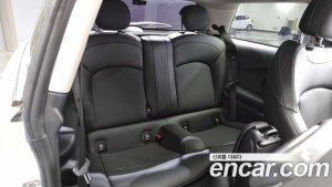 Mini Cooper DEFAULT 2020 года из Южной Кореи