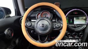 Mini Cooper DEFAULT 2020 года из Южной Кореи