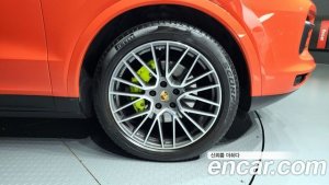 Porsche Cayenne 3.0 E-하이브리드 Coupe 2020 года из Южной Кореи