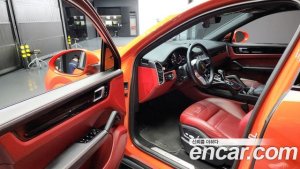 Porsche Cayenne 3.0 E-하이브리드 Coupe 2020 года из Южной Кореи