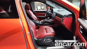 Porsche Cayenne 3.0 E-하이브리드 Coupe 2020 года из Южной Кореи