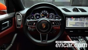Porsche Cayenne 3.0 E-하이브리드 Coupe 2020 года из Южной Кореи