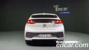 Hyundai Ioniq 1.6 HEV 2020 года из Южной Кореи