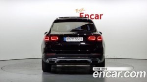 Mercedes-Benz GLC-Class GLC300e 4MATIC 2021 года из Южной Кореи