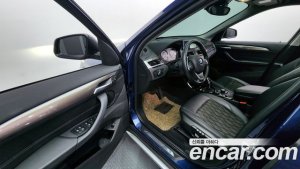 BMW X1 xDrive 18d xLine 2021 года из Южной Кореи