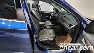 BMW X1 xDrive 18d xLine 2021 года из Южной Кореи