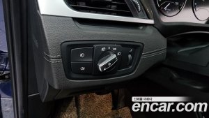 BMW X1 xDrive 18d xLine 2021 года из Южной Кореи