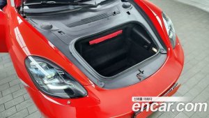 Porsche 718 2.0 2020 года из Южной Кореи