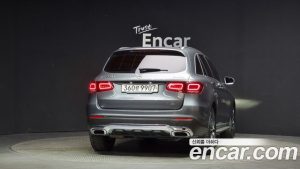 Mercedes-Benz GLC-Class GLC220 d 4MATIC 2020 года из Южной Кореи