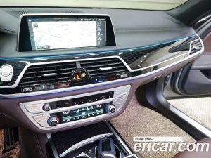 BMW 7-Series 740i M Sport 2021 года из Южной Кореи
