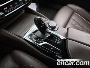 BMW 5-Series 530i xDrive M Sport 2021 года из Южной Кореи