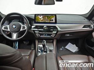 BMW 5-Series 530i xDrive M Sport 2021 года из Южной Кореи