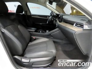 Kia K5 2.0 2020 года из Южной Кореи