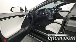 Tesla Model S LONG RANGE 2020 года из Южной Кореи