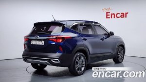 Kia Seltos Дизель 1.6 2WD 2020 года из Южной Кореи