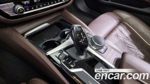 BMW 5-Series 520d Luxury Plus 2020 года из Южной Кореи