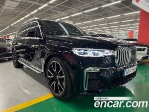 BMW X7 xDrive 40i M Sport 6인승 2021 года из Южной Кореи