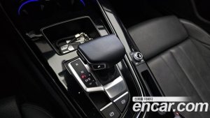 Audi A5 40 TFSI 4WD Premium Sportback 2021 года из Южной Кореи