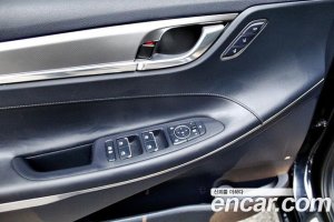 Hyundai Grandeur Exclusive 2022 года из Южной Кореи