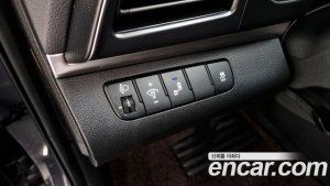 Hyundai AVANTE 1.6 2020 года из Южной Кореи