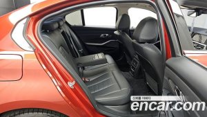BMW 3-Series 320d Luxury 2021 года из Южной Кореи