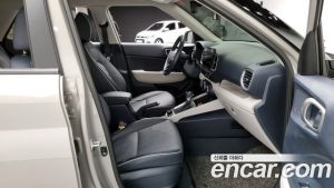 Hyundai Venue 1.6 Flux 2020 года из Южной Кореи
