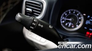 Hyundai Venue 1.6 Flux 2020 года из Южной Кореи