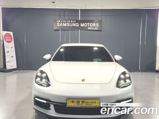 Porsche Panamera 3.0 AWD 2020 года из Кореи