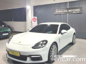 Porsche Panamera 3.0 AWD 2020 года из Южной Кореи
