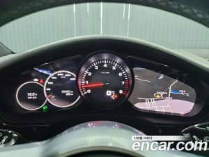 Porsche Panamera 3.0 AWD 2020 года из Южной Кореи